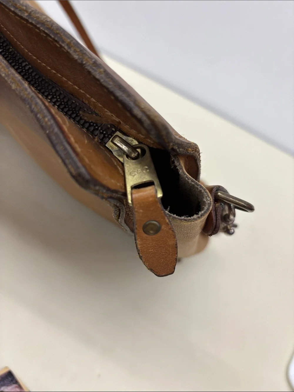 G.G.F. timeless brown